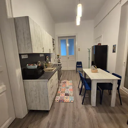 Apartment Kolibri *